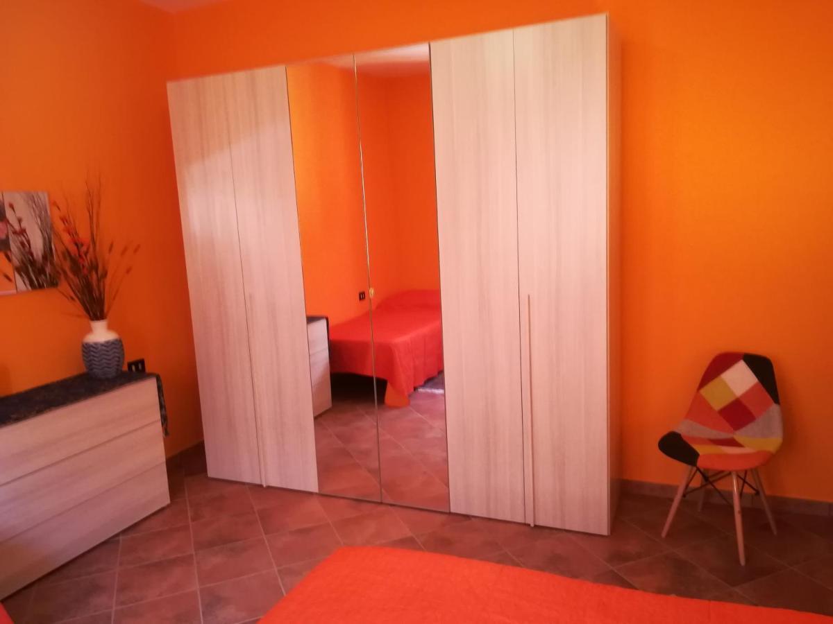 Orangebalestrate Lägenhet Exteriör bild